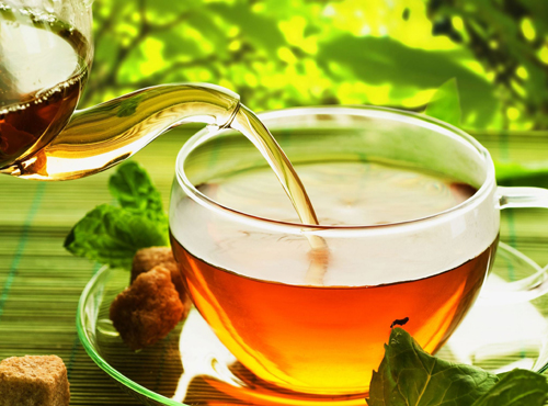 میزان تولید چای خشک به ۱۷ هزار تن رسید/رسوب بیش از ۳۰۰۰ تن چای خشک  درانبارها