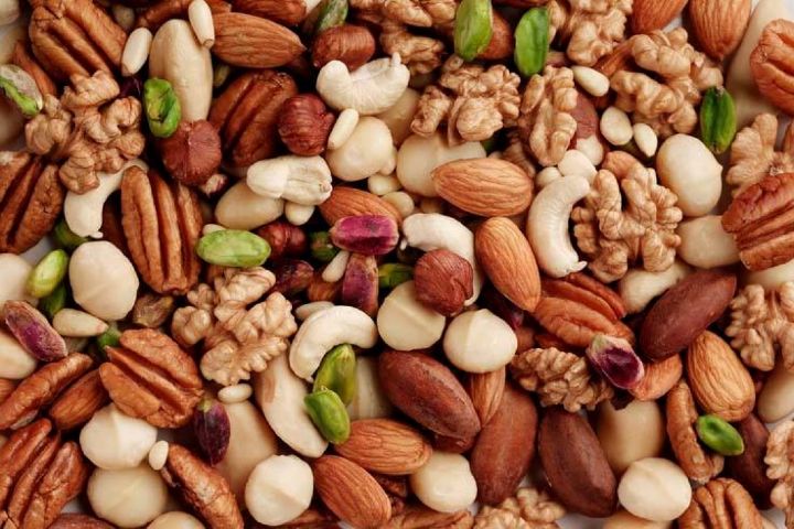 رشد ۷۰ درصدی در تولید خشکبار/ آجیل شب یلدا فعلا گران نمی‌شود