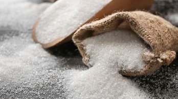۱۳۰ هزار تن شکر و برنج برای روزهای پایانی سال توزیع می گردد