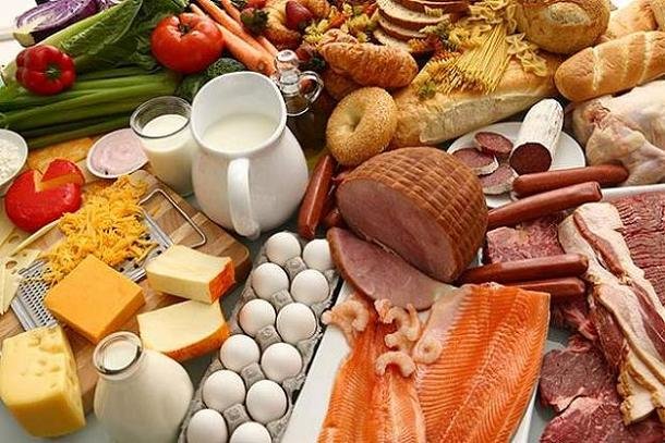 وارداتی که امنیت غذایی را هدف قرار می دهد/ اتکا به تولیدات سالم داخلی کمرنگ شده است